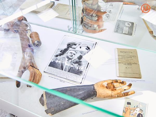 История протезирования: от индийской королевы-воительницы до римского полководца